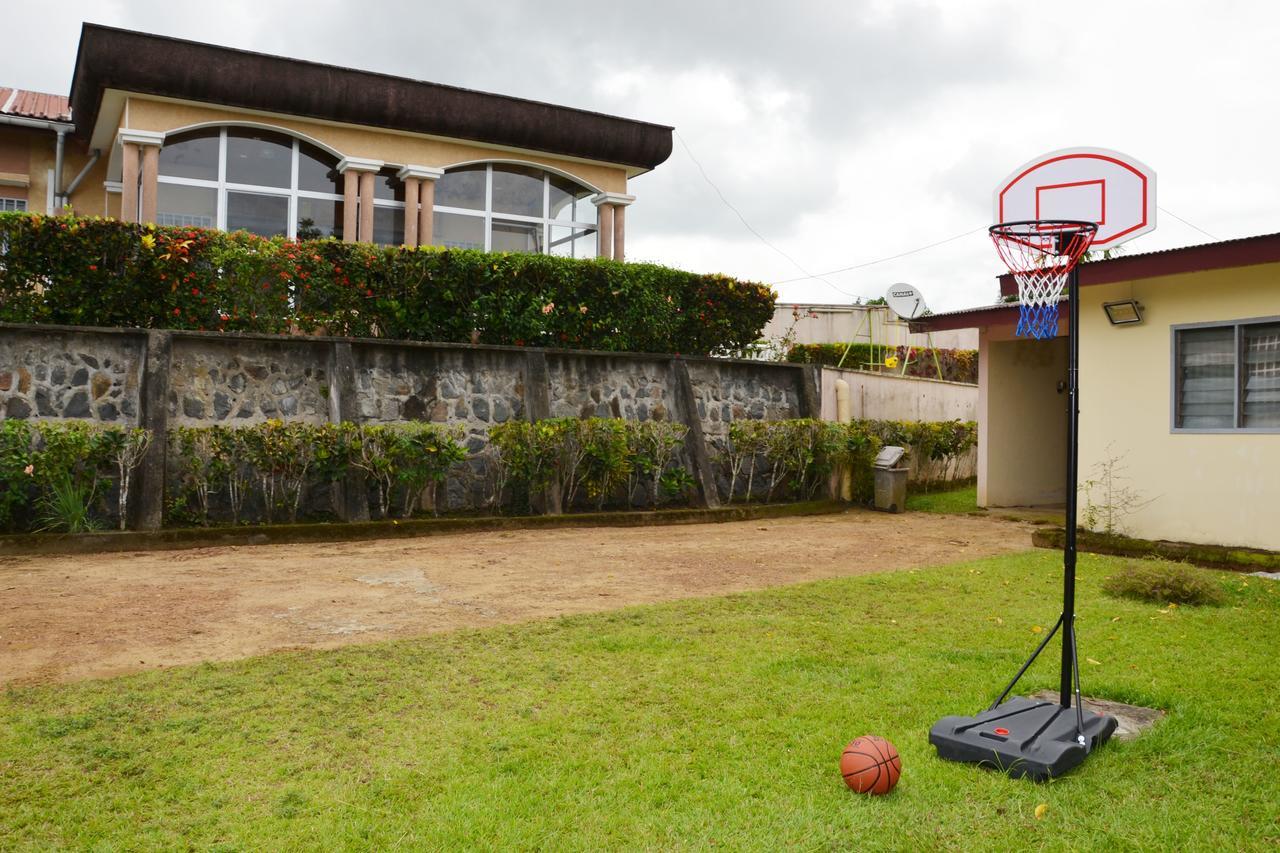 Villa Les 3 Oisillons クリビ エクステリア 写真